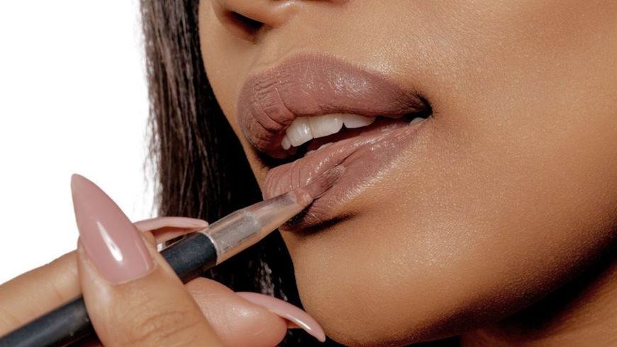 combining lipstick shades